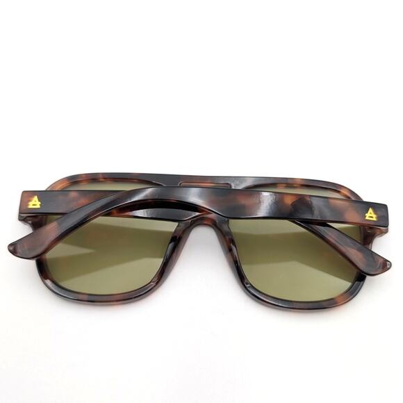 Aire Unisex Whirlpool Aviator Sunglasses Dark Tort Frame/Khaki Tint One Size - Picture 7 of 7
